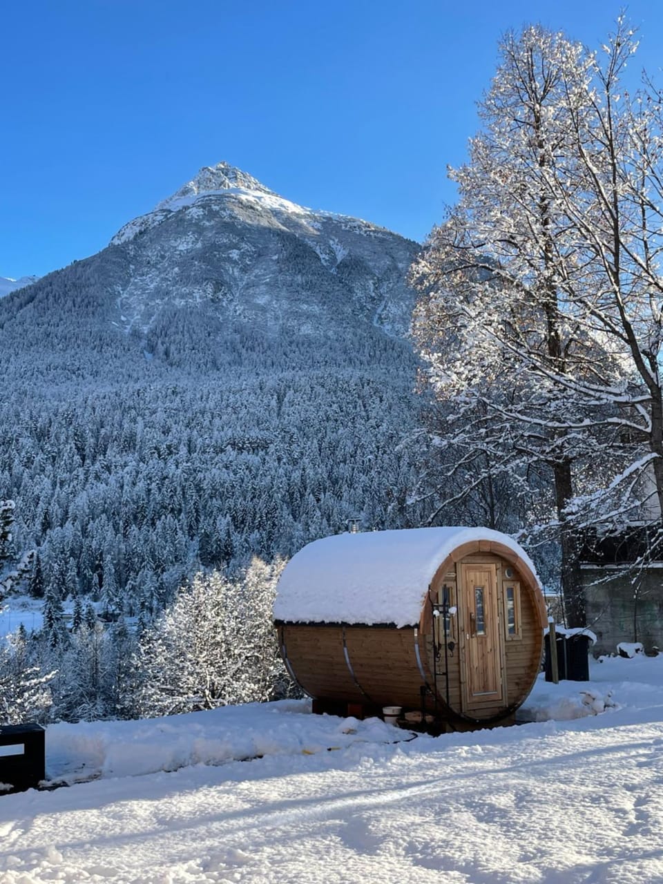 Natural landscape, Winter, Sauna, Mountain view