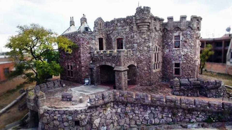Castillo Palmas Bed and Breakfast in Aguascalientes
