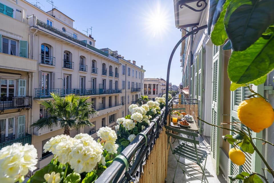 Property building, Spring