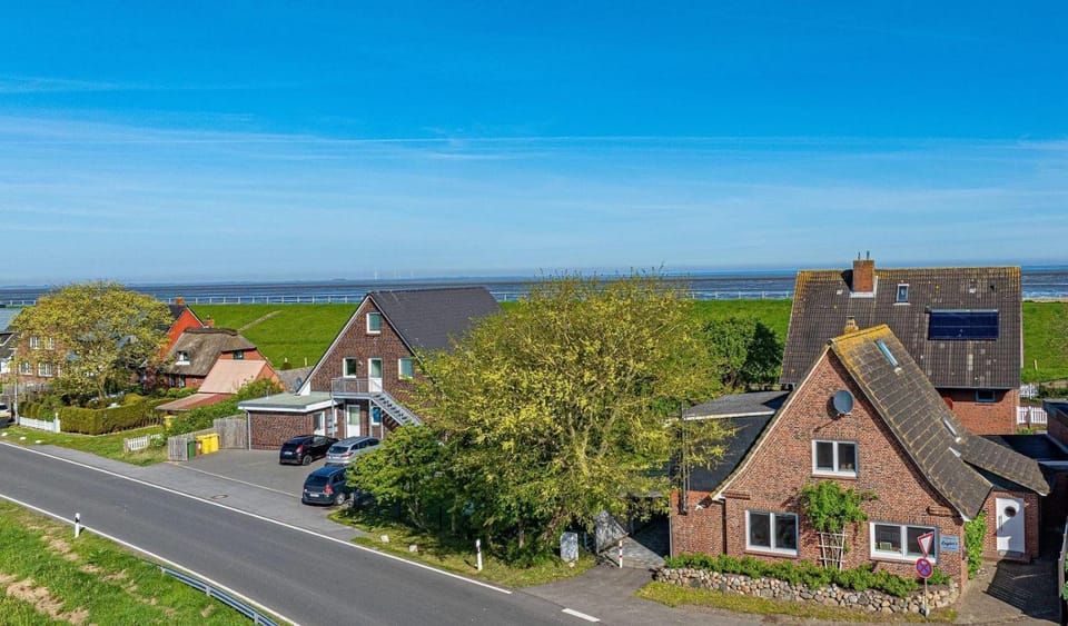 Englers-Huus-Achtern-Diek House in Nordstrand
