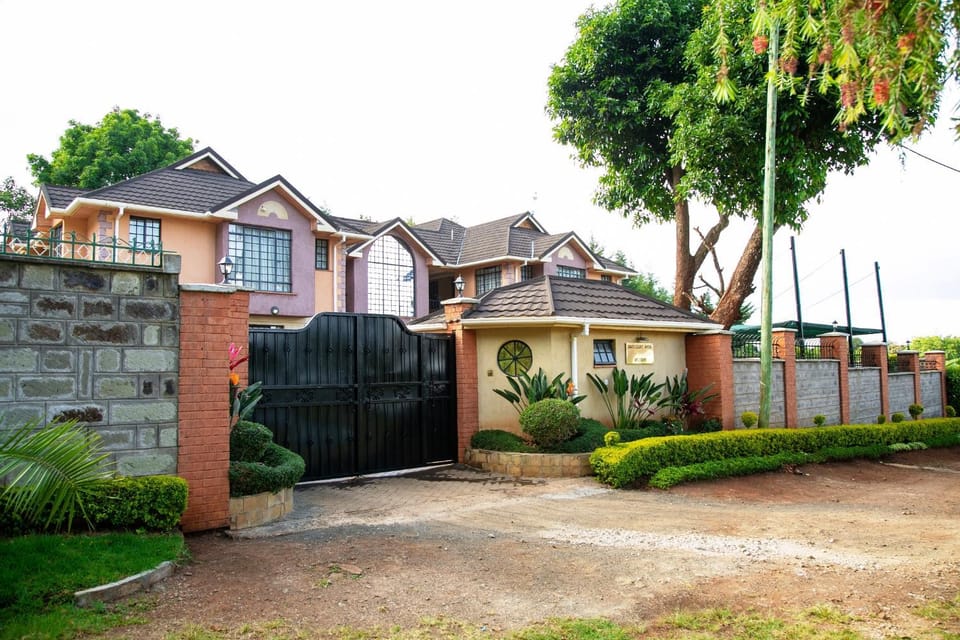 Property building, Street view