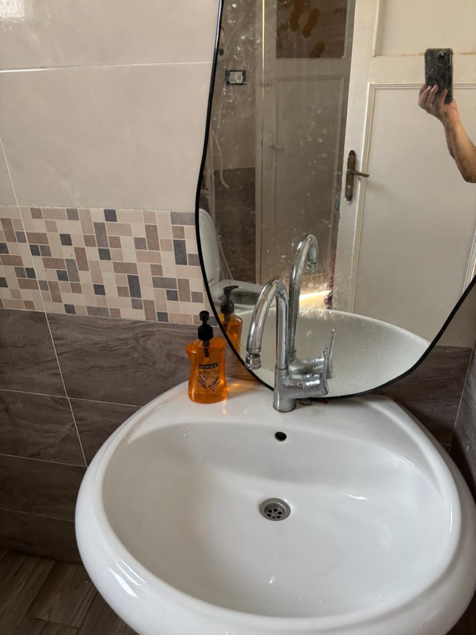 شقة بموقع متميز بزايد أمام هايبر المحلاوى Apartment in Egypt