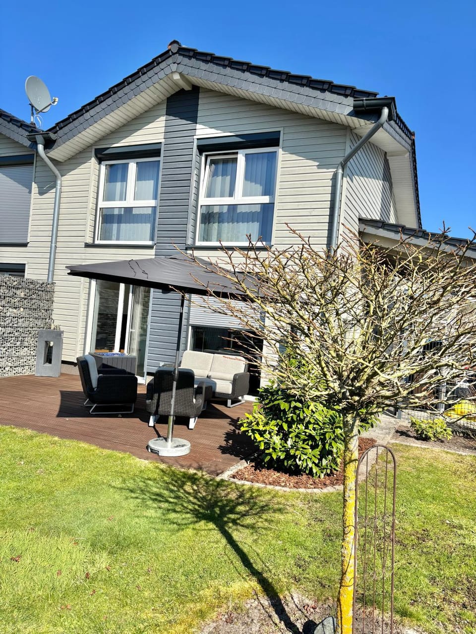 Property building, Garden