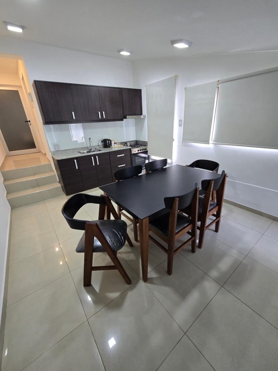 Kitchen or kitchenette, Dining area, stove