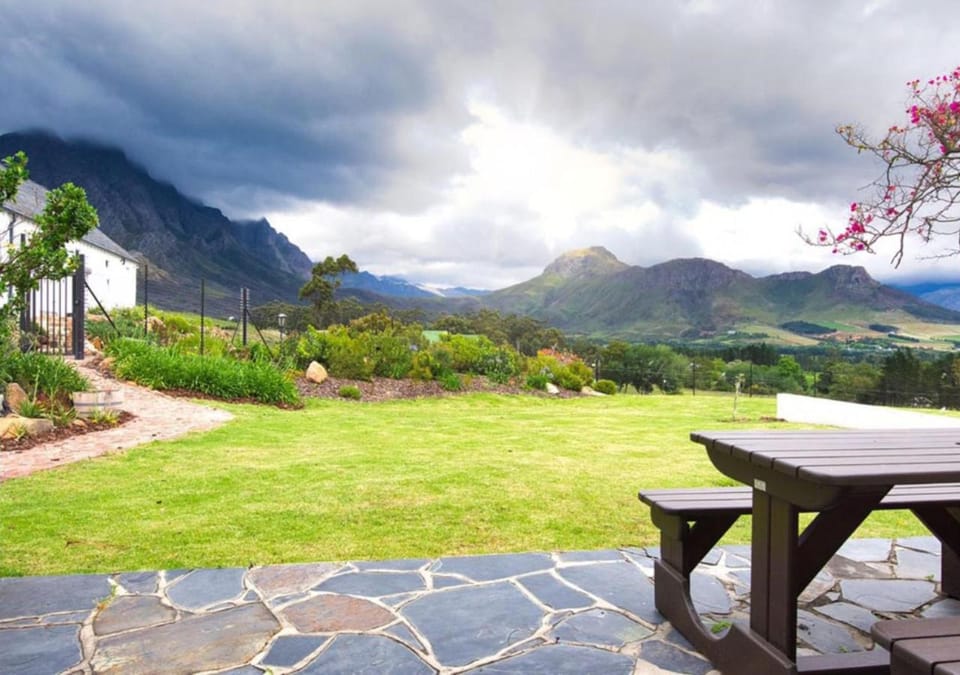 Wildeberg Elephants Trail Cottage Apartment in Franschhoek