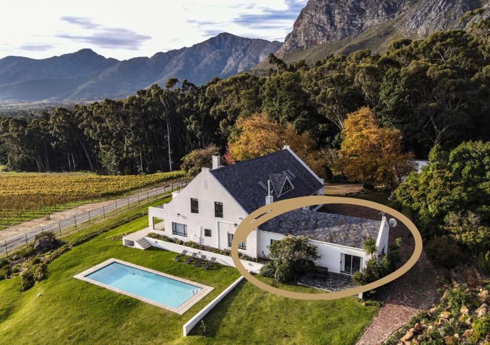 Wildeberg Elephants Trail Cottage Apartment in Franschhoek