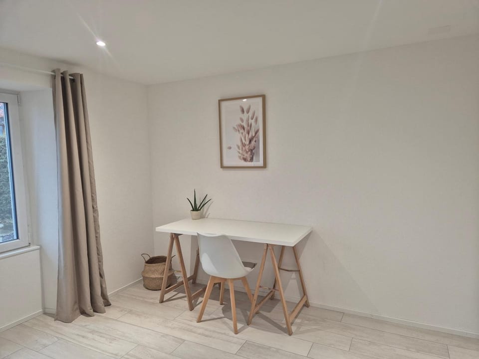 Campagne - appartement rénové avec 2 chambres Apartment in Neuchâtel, Switzerland