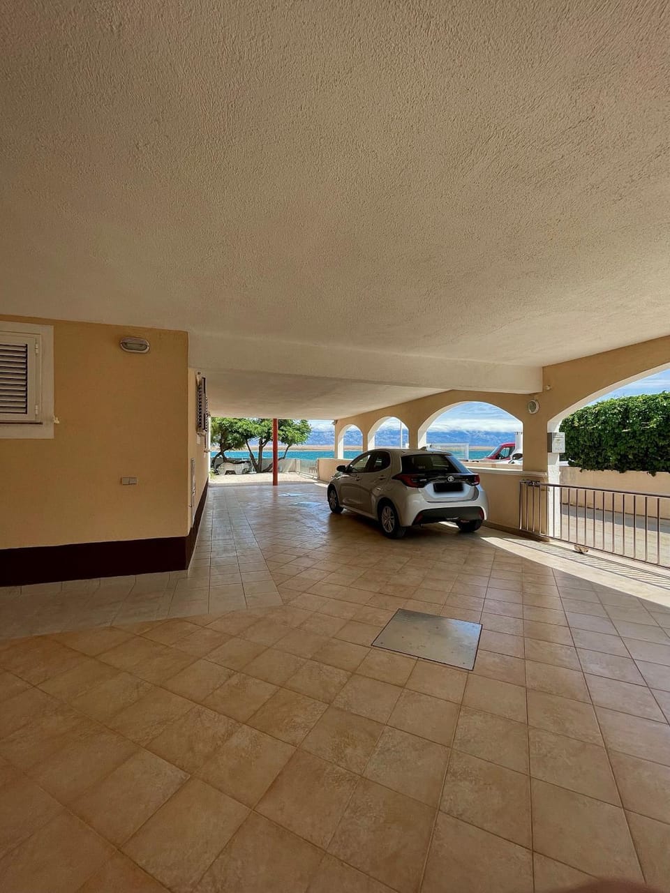 Property building, Parking