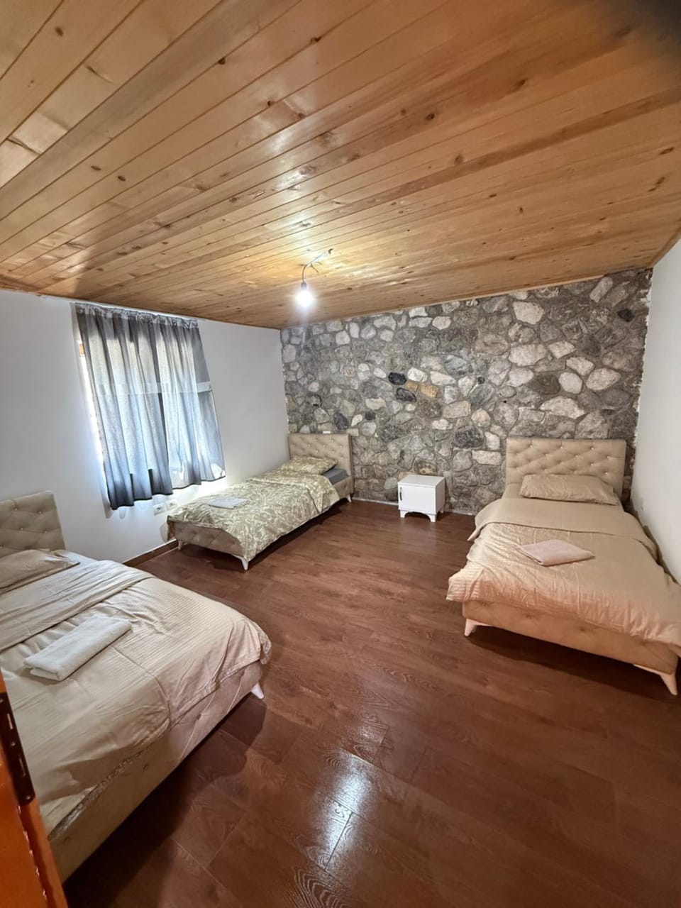 Rosi peak Guesthouse Bed and Breakfast in Montenegro