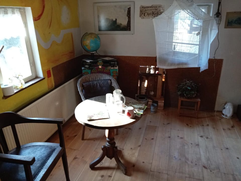 Ruhig und spartanisch Wohnen in Lichtenwalde 2 Nature lodge in Chemnitz