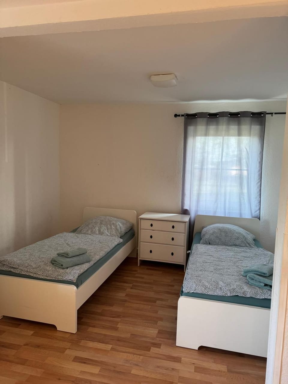 FeWo für 5 Personen in Böhlen Apartment in Saxony