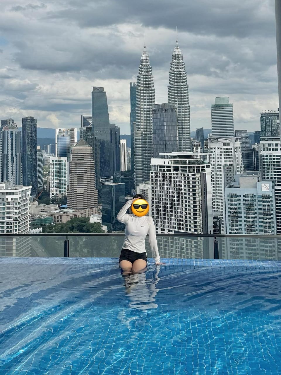 Pool view, Swimming pool