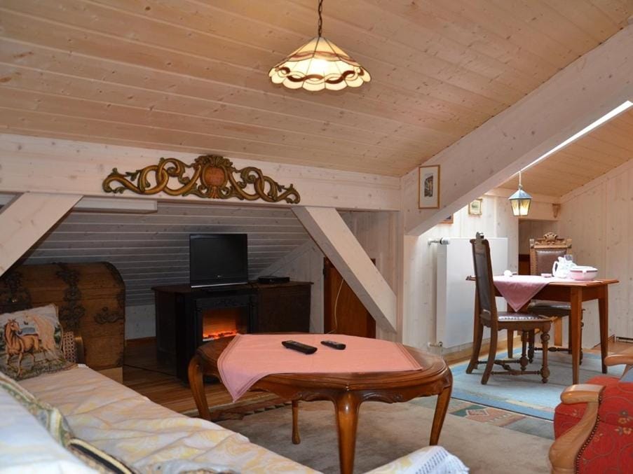 Ferienwohnungen Eisele "Die mit dem Pferd" Apartment in Bavaria