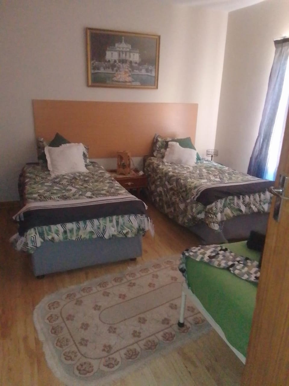 Photo of the whole room