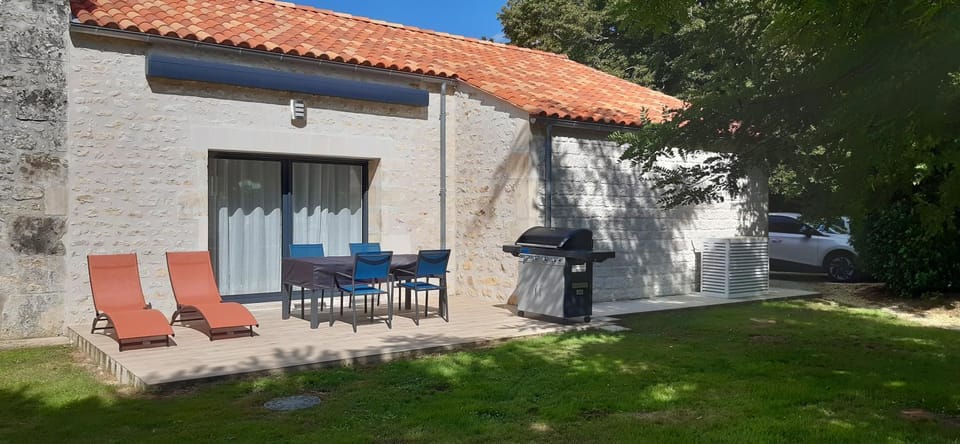 Gîte Garouille House in Nouvelle-Aquitaine