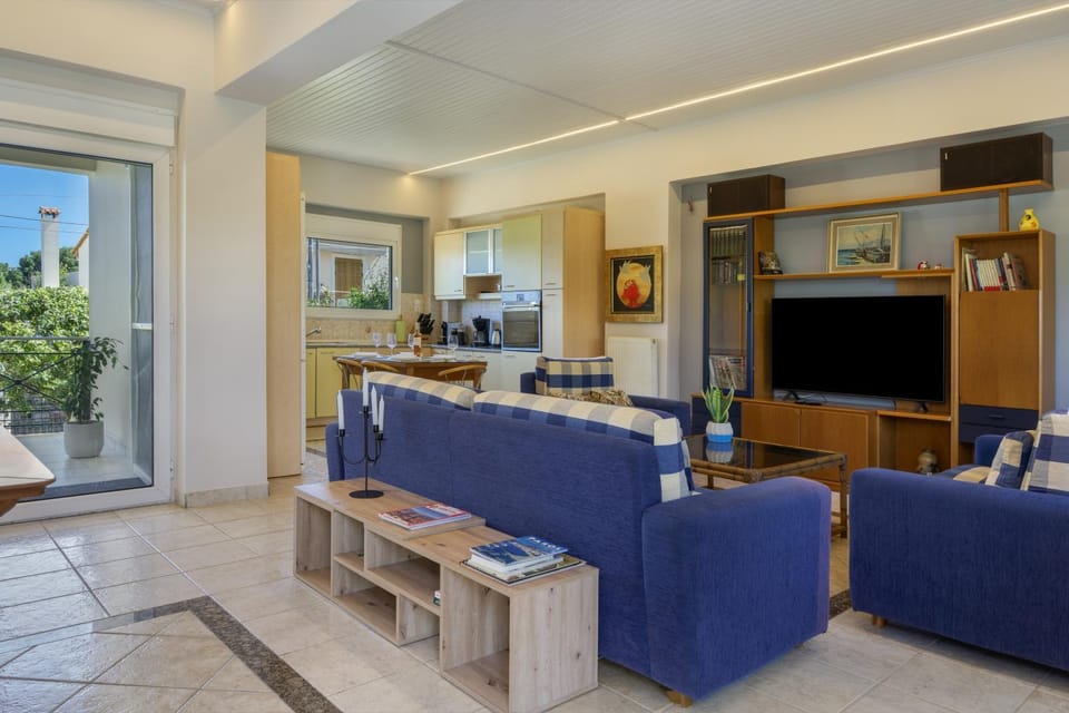Property building, Living room