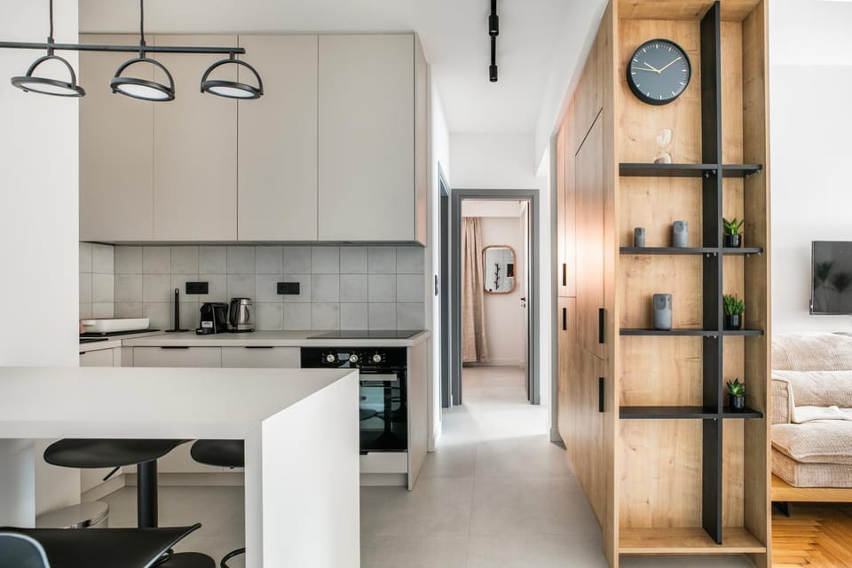 Coffee/tea facilities, Kitchen or kitchenette, Decorative detail, Dining area, dishwasher, oven, stove, toaster, air conditioner