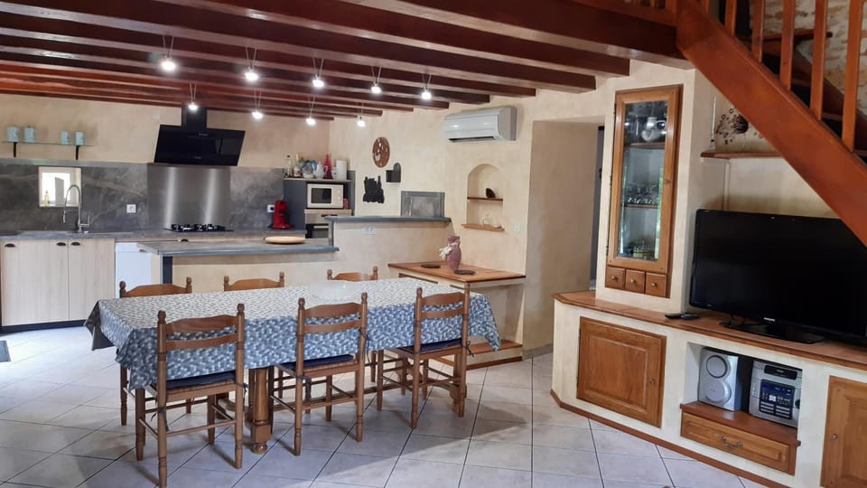 vacance a la campagne House in Occitanie