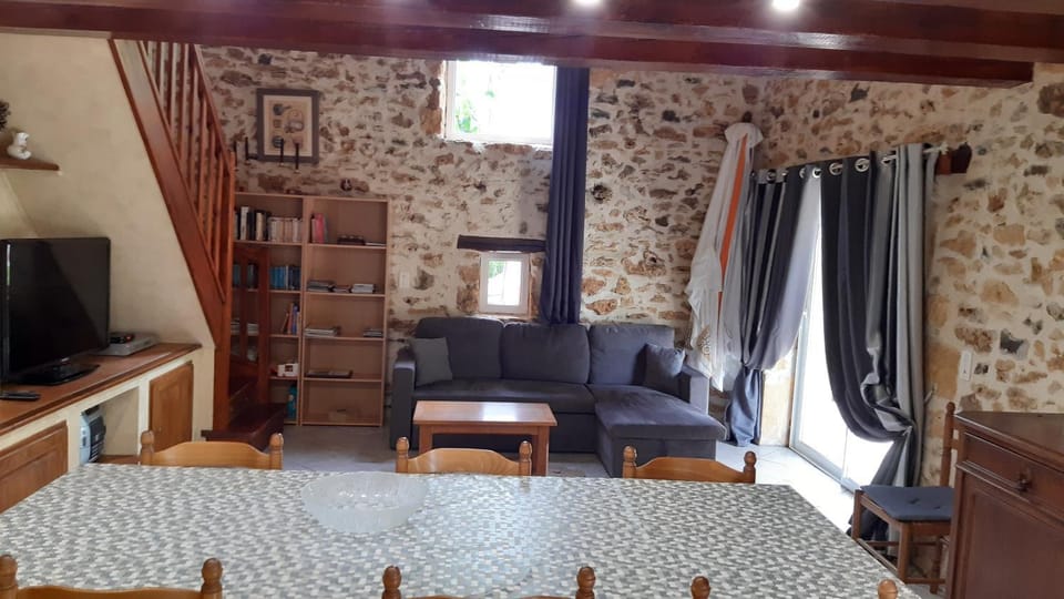 vacance a la campagne House in Occitanie