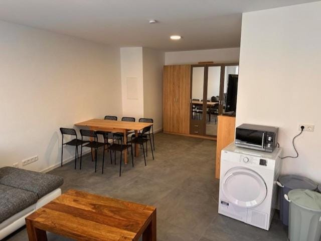 150m2 Maisonette 3 Schlafzimmer 2 Bäder und Balkon Apartment in Rhineland-Palatinate