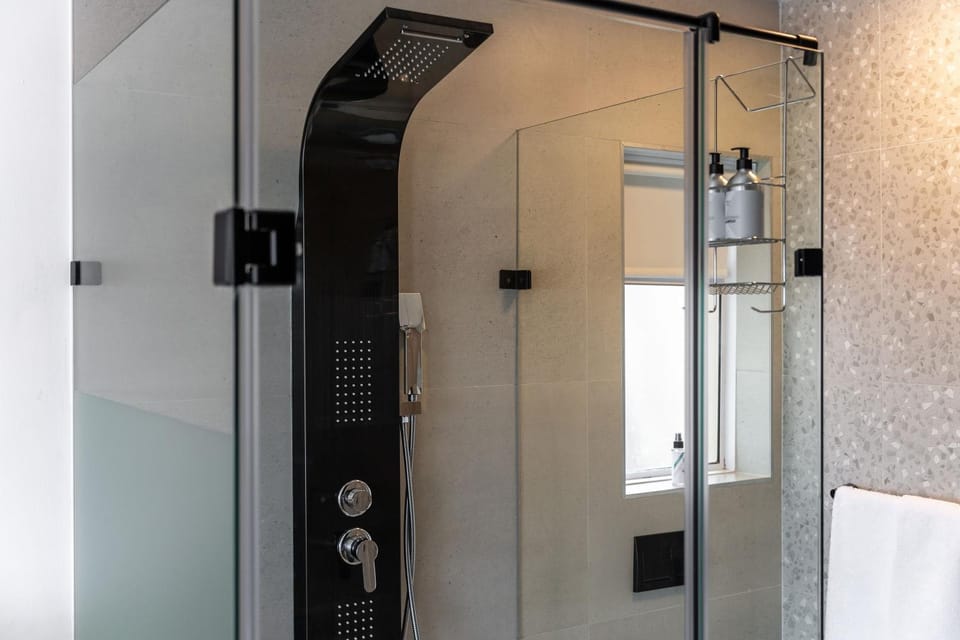 Bantry Alanda - Modern Apt in Bantry Bay with views Apartment in Sea Point