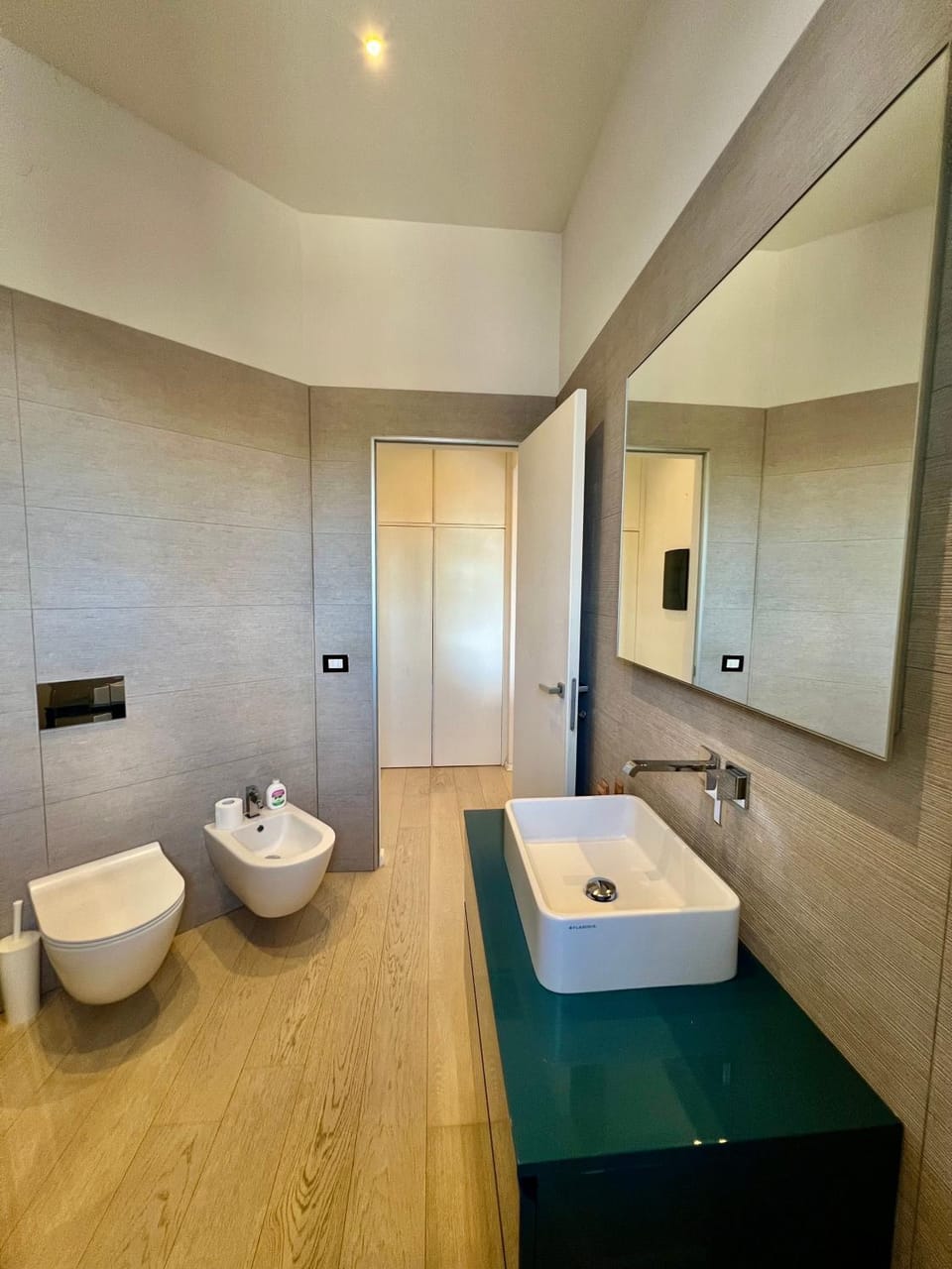 Modern Florence Apartment in Florence