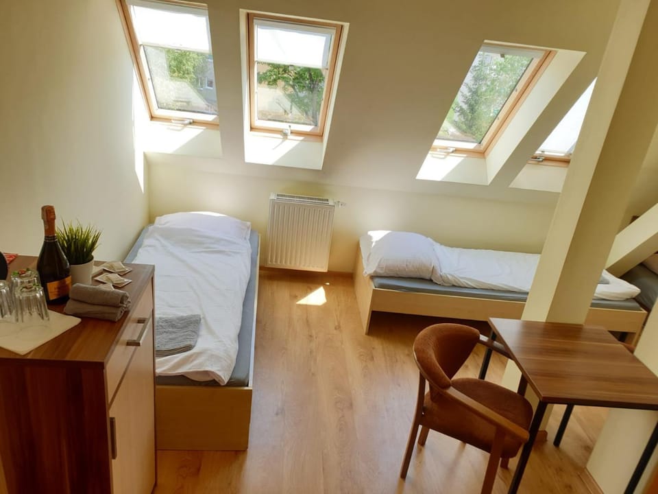 Living room, Photo of the whole room, Bedroom