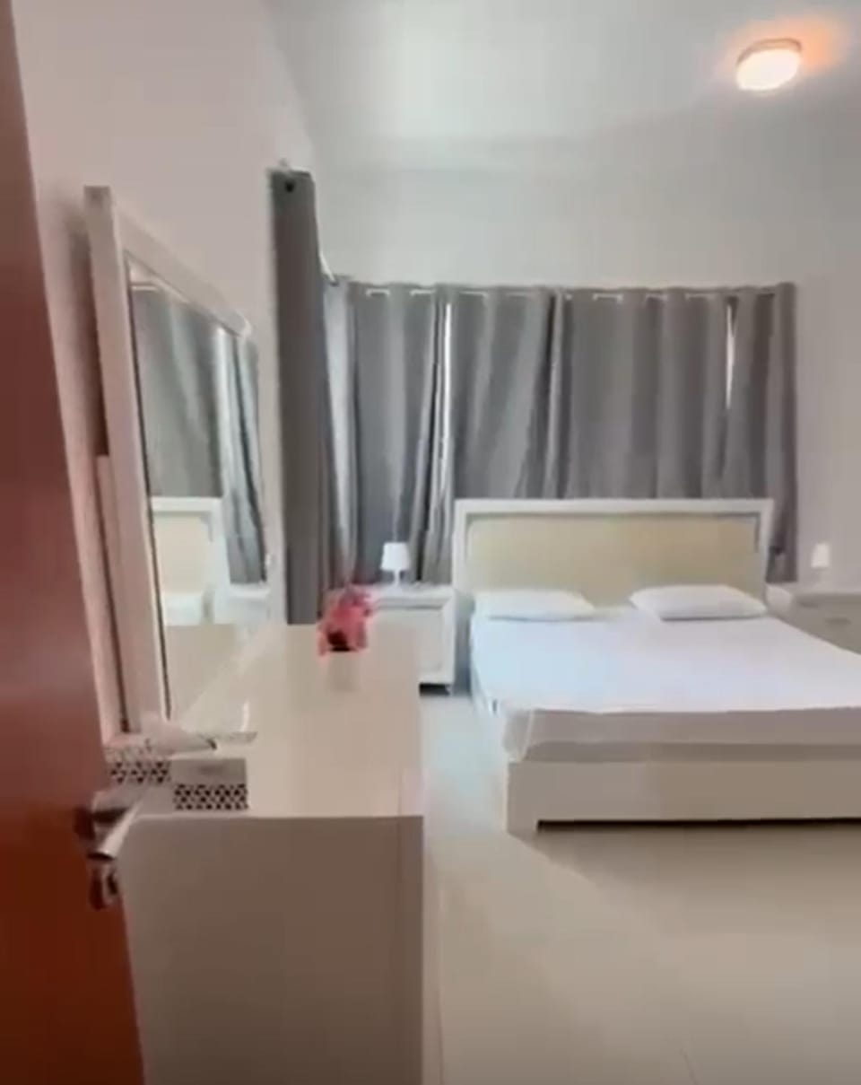 Master Room at the heart of Dubai Marina Vacation rental in Dubai