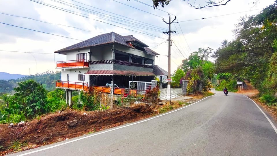 DevaDheyam Homestay Vacation rental in Kerala