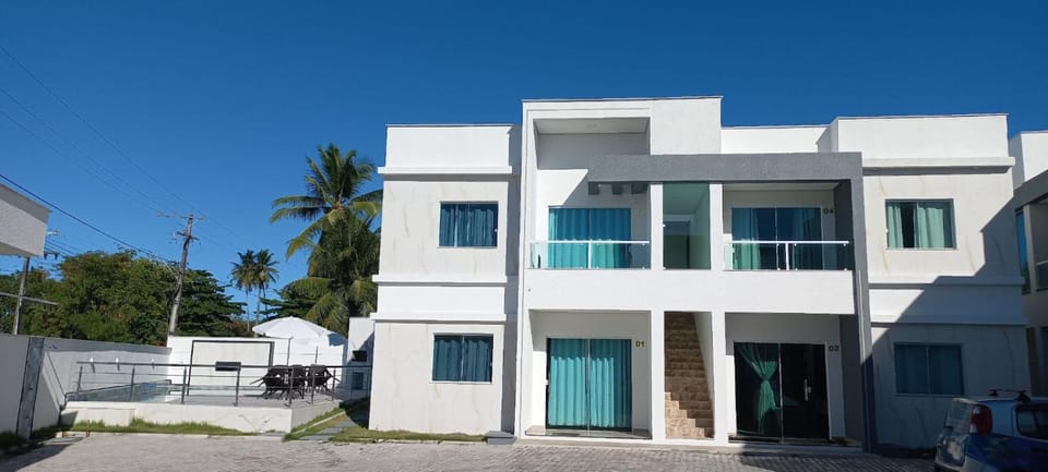 Property building, Swimming pool, Parking