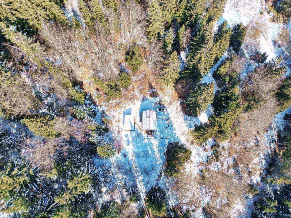 Property building, Day, Natural landscape