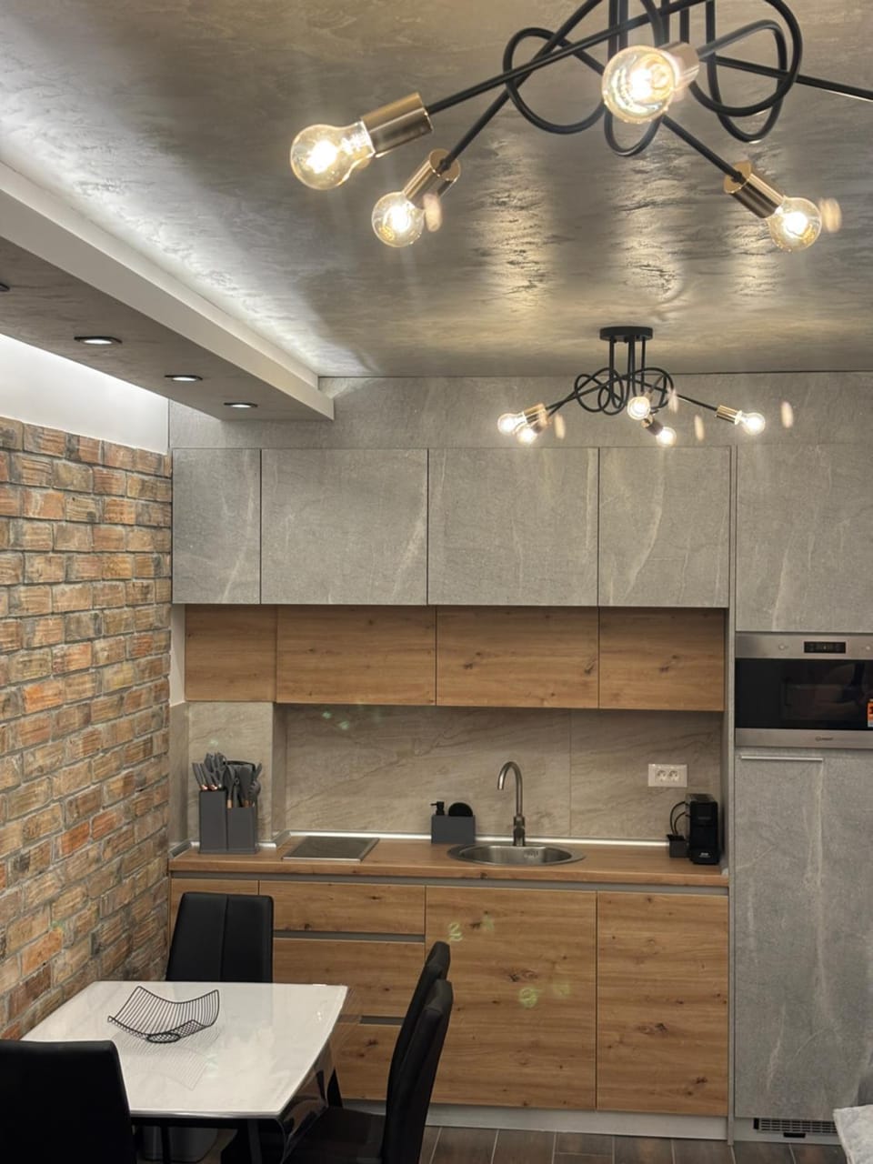 Kitchen or kitchenette