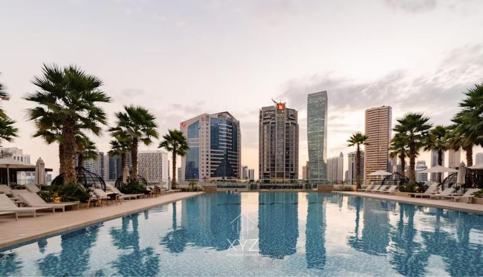 Luxury & Modern studio near Burj Khalifa Apartment in Dubai