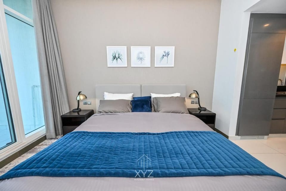 Luxury & Modern studio near Burj Khalifa Apartment in Dubai