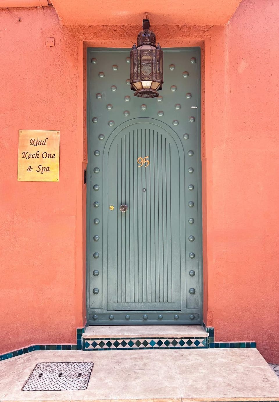 Facade/entrance, Internal: Not applicable to any particular room