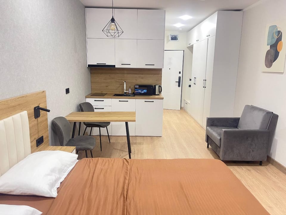 TV and multimedia, Photo of the whole room, Bedroom