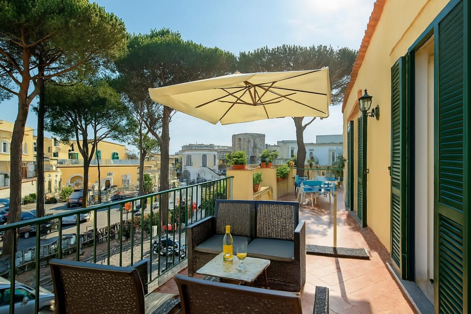 Patio, Day, View (from property/room), Balcony/Terrace, Dining area