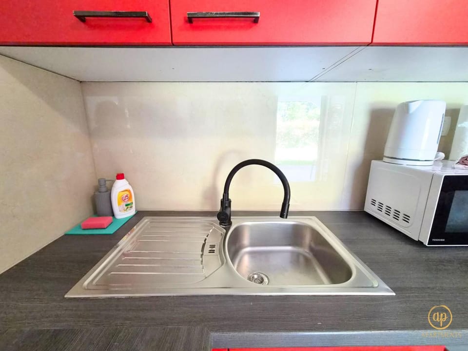 Kitchen or kitchenette, pet friendly