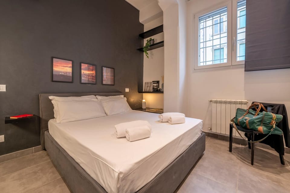 Bed, Living room, Photo of the whole room, Seating area, Bedroom, internet, towels
