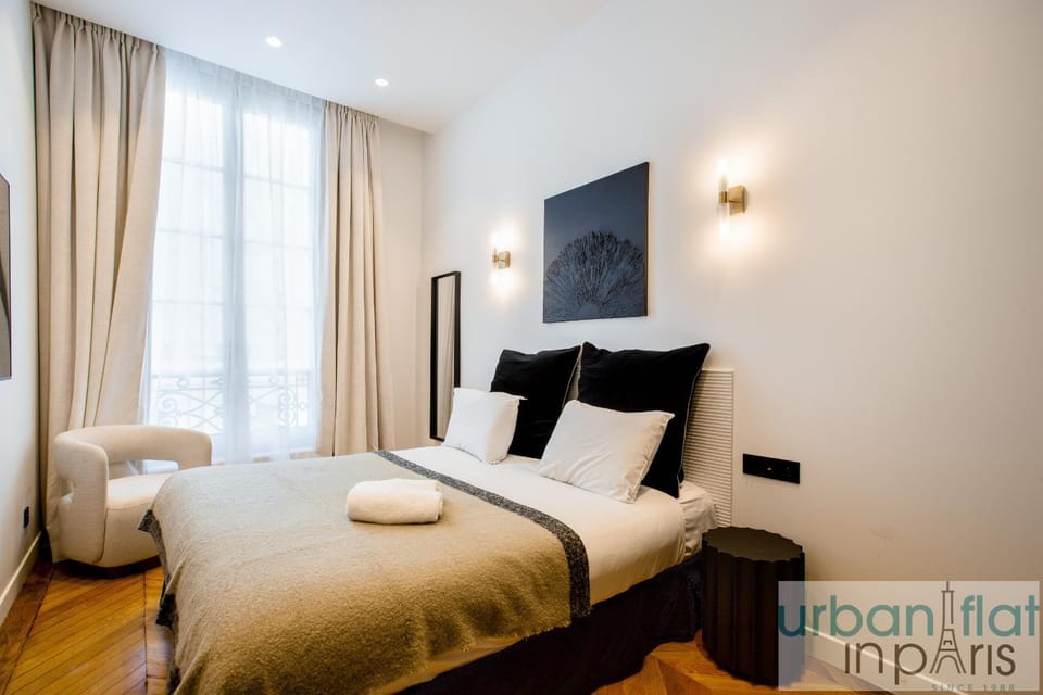 Urban Flat 197 - Appartement Saint Honore Champs Elysees Apartment in Paris
