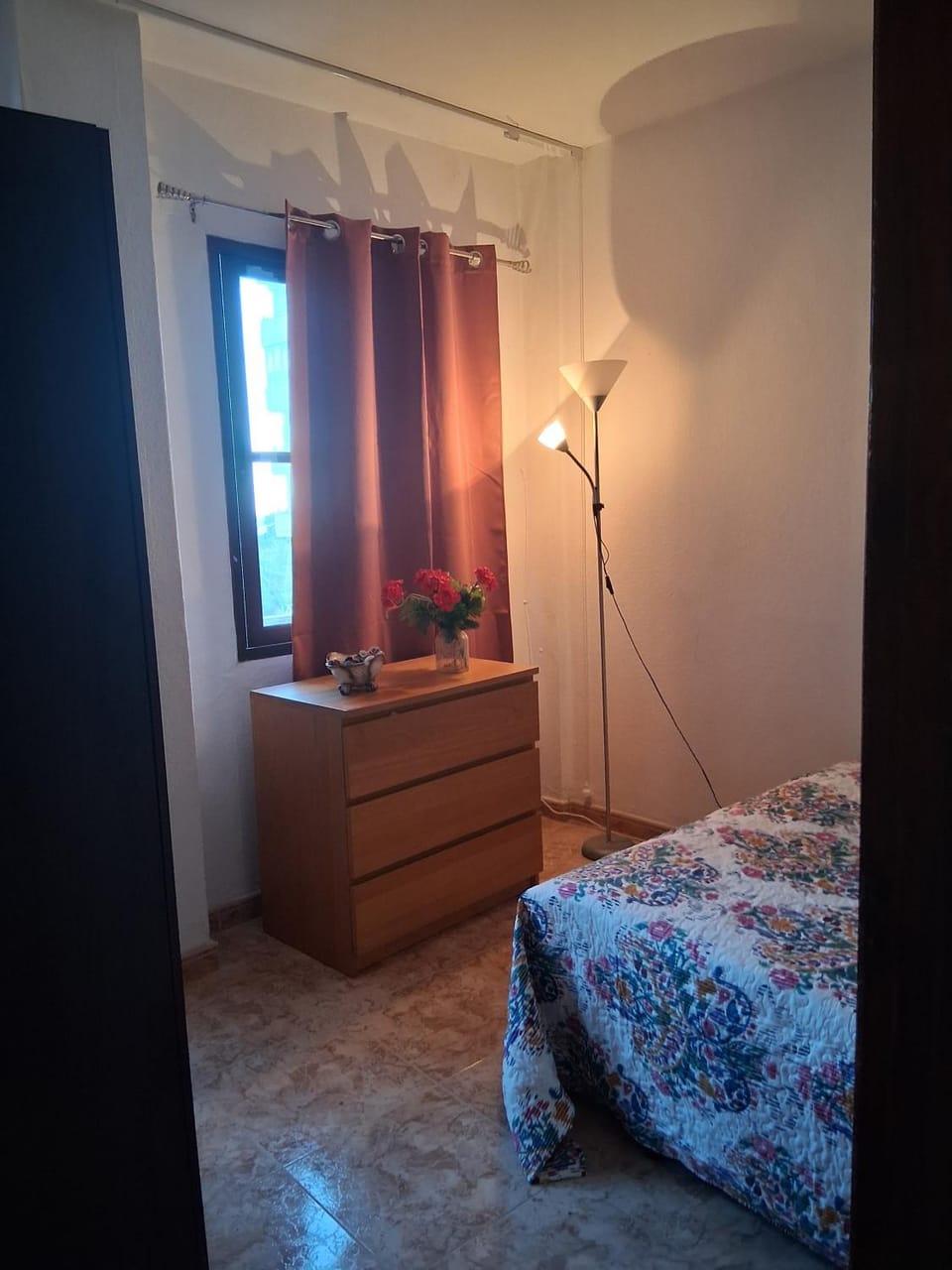 2 Bed Island Retreat-Sleeps 4-5 Min Walk To Beach Apartment in La Palma