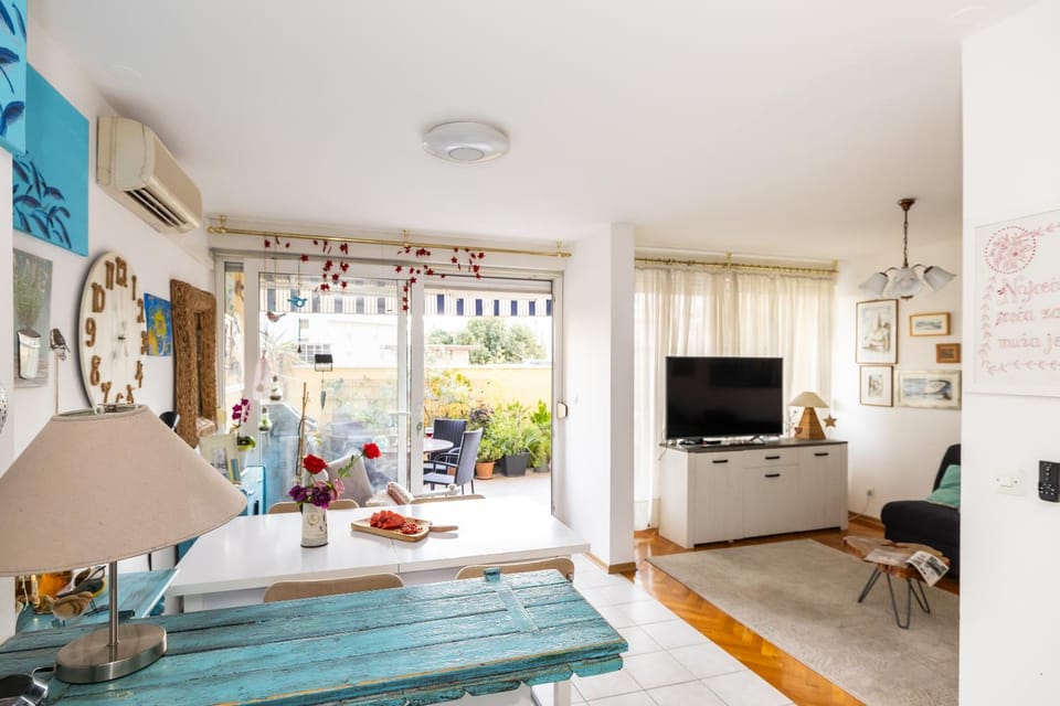 Seaside Two-Floor Heaven Apartment in Split