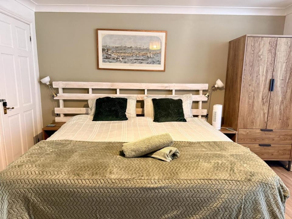 Garden Apartment by the Pier Apartment in Portsmouth