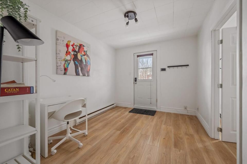 Le Petit Cozy, 1 CH, Bureau, Enfant-Jésus Apartment in Quebec City