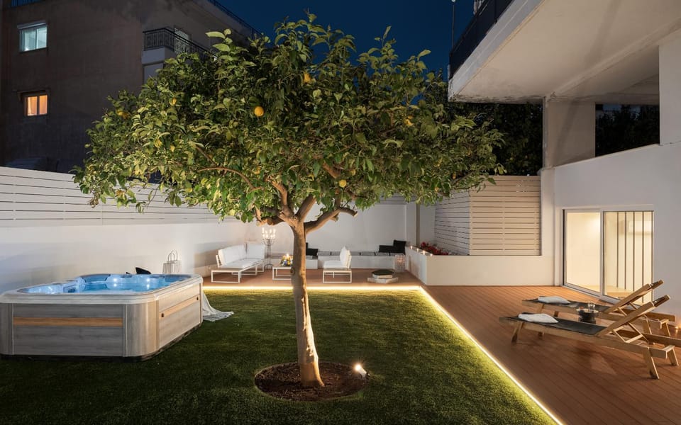 Garden, Hot Tub, Garden view, sunbed
