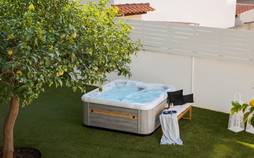 Day, Natural landscape, Garden, Hot Tub