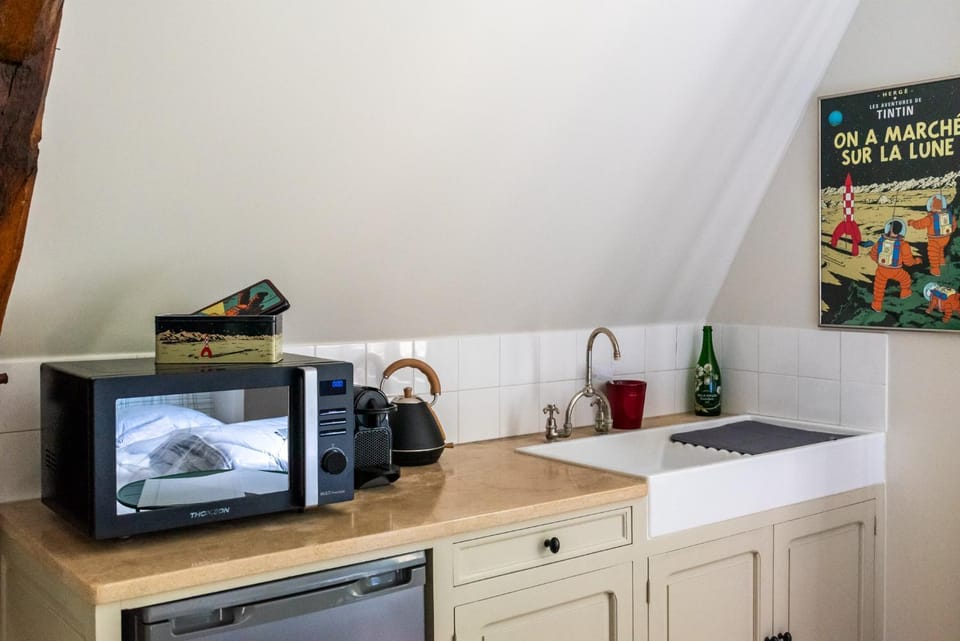 Coffee/tea facilities, Kitchen or kitchenette
