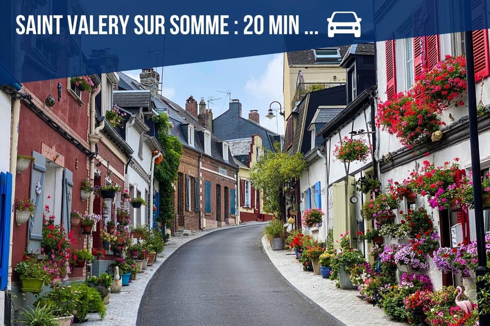 Day, Text overlay, Location