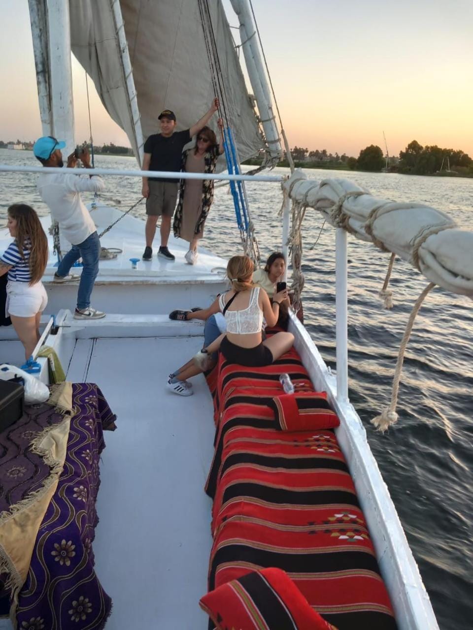 فلوكة نيلية Docked boat in Luxor