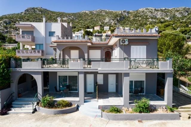 Spacious house with seaview Apartment in East Attica Regional Unit, Greece